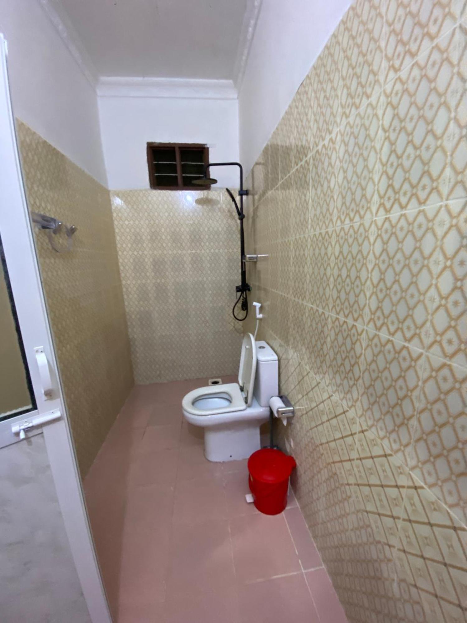 Bed and breakfast Falcon House Kendwa Extérieur photo