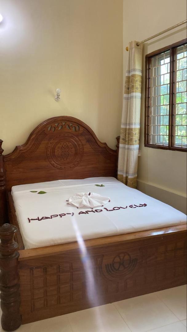 Bed and breakfast Falcon House Kendwa Chambre photo